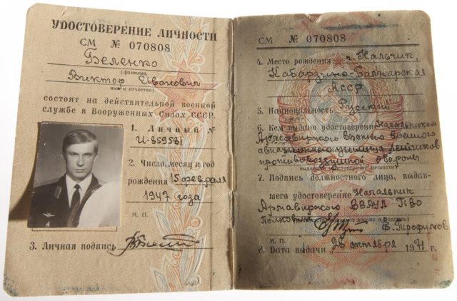 former_soviet_pilot_viktor_belenkos_military_identity_document