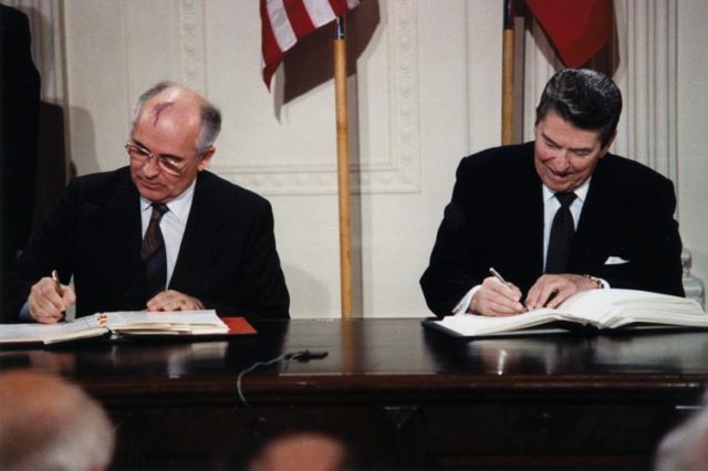 Gorbachev and Reagan sign the INF Treaty at the White House, 1987.