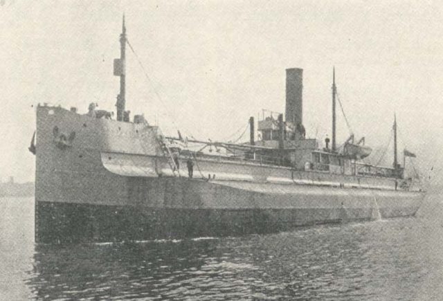 The Turret Chief, a ship very similar in design to the SS Wellington, including her "turret" style hull with a raised central section. Image Source: Wikimedia Commons/ Public Domain.