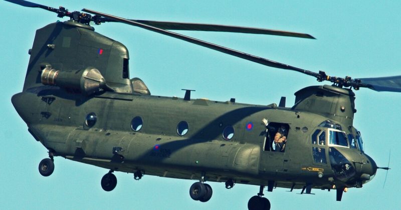 A Chinook on Display in 2013. Wikimedia Commons / Alan Wilson / CC BY-SA 2.0