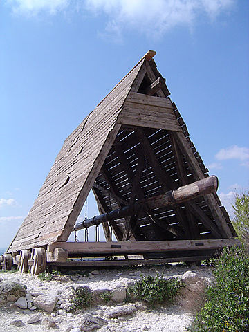 Replica battering ram at Château des Baux, France.. Photo Credit.