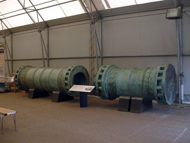 The Dardanelles Gun, a 1464 Ottoman bombard. Photo Credit.