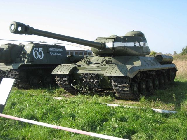 IS-2M at the Kubinka Tank Museum; Photo Source 