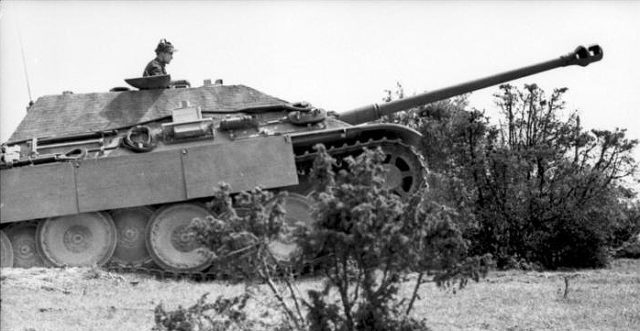 Jagdpanther in Northern France.