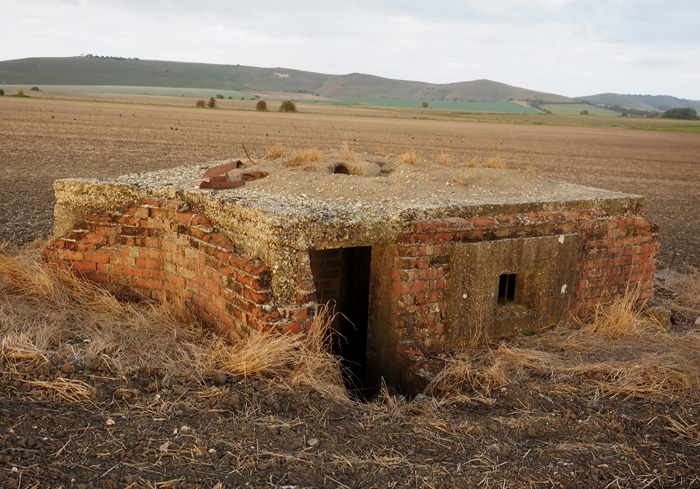 One of three close to each other nearby opposite the Barge Inn. Pillboxes and other defensive structures on the GHQ Line along the Kennet and Avon Canal Wiltshire. Picture Copyright © www.thetraveltrunk.net