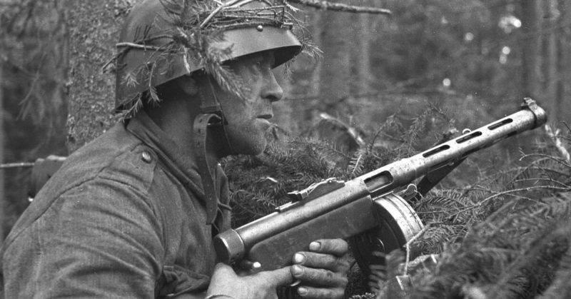  A Finnish sub-machinegunner in the Vuosalmi bridgehead, Karelian Isthmus.