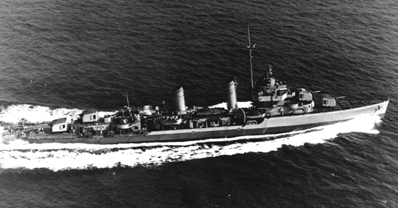 USS Turner (DD-648) underway in September 1943