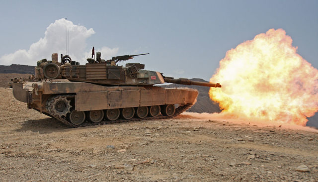 1024px-firing_m1a1_tank_in_djibouti