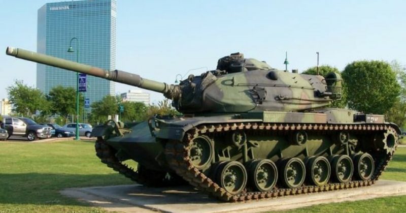 An M60A3 Tank <a href=https://commons.wikimedia.org/wiki/File:American_M60A3_tank_Lake_Charles,_Louisiana_April_2005.jpg>Photo Credit</a>