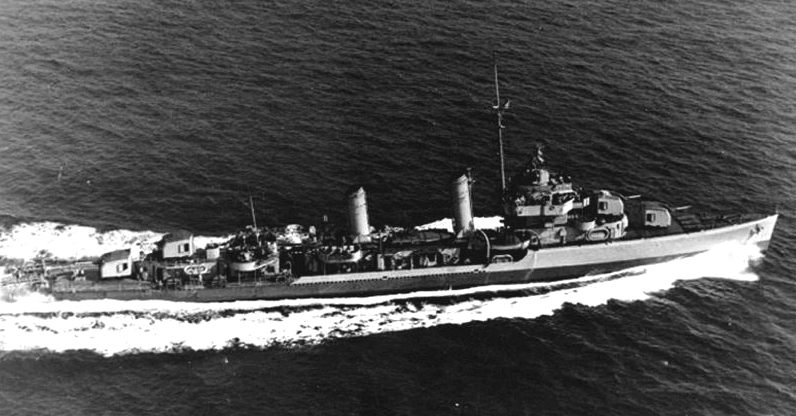 USS Turner (DD-648) underway in September 1943