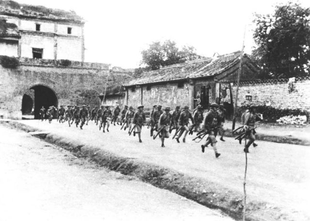 Marco Polo Bridge Incident. Chinese Soldier Went Out of Wanping.