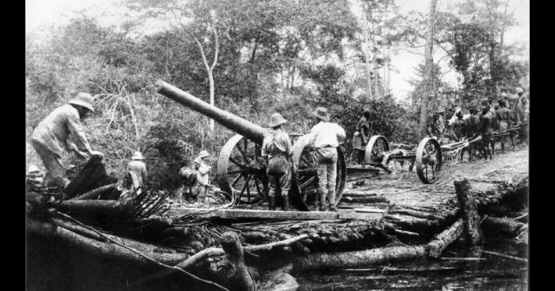 German Schutztruppe with Königsberg gun. By Bundesarchiv - CC BY-SA 3.0 de