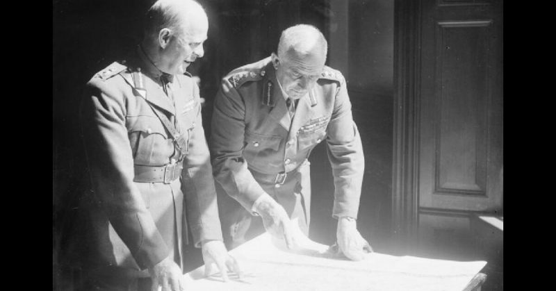 Field Marshal William Edmund Ironside (right) with Lord Gort (left) at the War Office in 1940