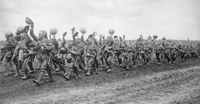 Worcestershire Regiment marching to the trenches, France, June 1916.
