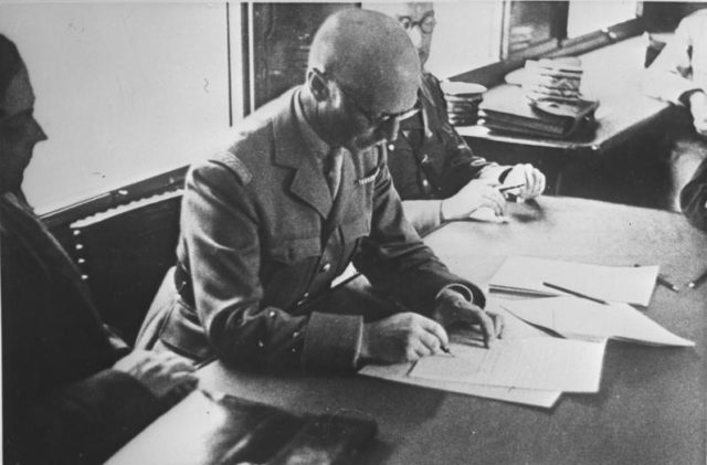 General Charles Huntziger. 1940. By Bundesarchiv – CC BY-SA 3.0 de