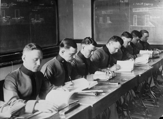 Class at West Point, 1929. By Bundesarchiv – CC BY-SA 3.0 de