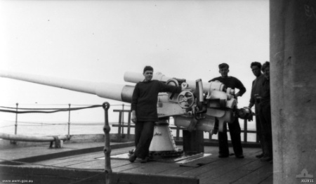 A 4.7-inch gun; the Carmania carried 8;