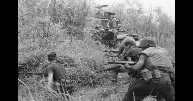 US Marines in Vietnam during Operation Allen Brook in 1968.