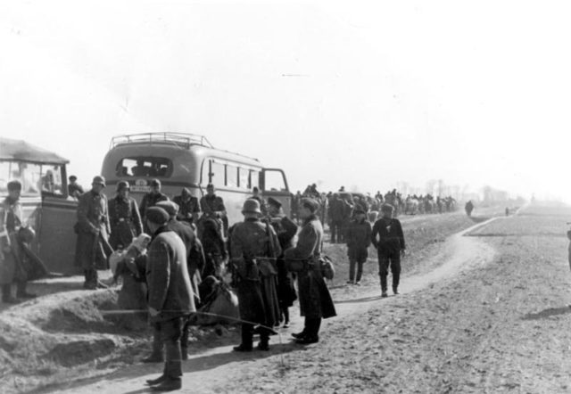 The eviction of Poles from Wielkopolska. Photo Credit
