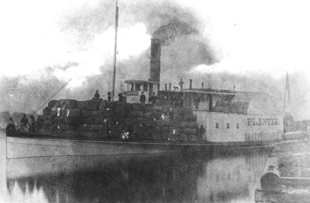 The Planter loaded with cotton during peacetime. During the war she was used to transport munitions;