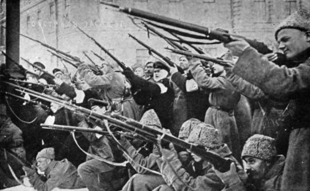 Attacking the Tsar’s palace at the start of the Russian Revolution