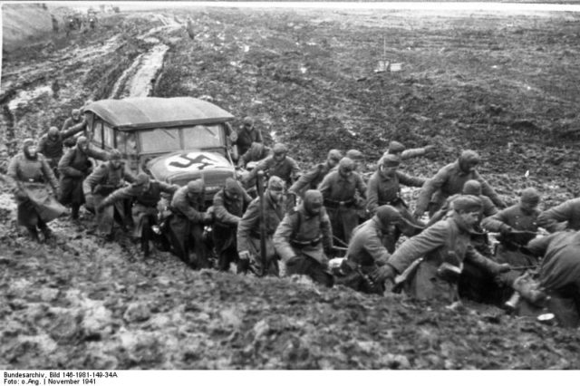 Wehrmacht soldiers in Russia, November 1941. Bundesarchiv – CC-BY SA 3.0