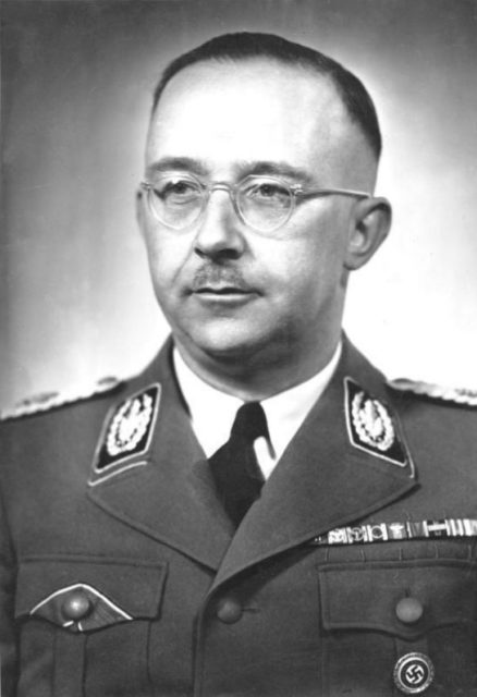 Heinrich Himmler – Bundesarchiv – CC-BY SA 3.0