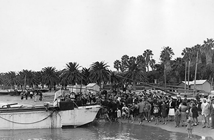 Arzew inhabitants meet U.S. troops during Operation Torch, November 1942.