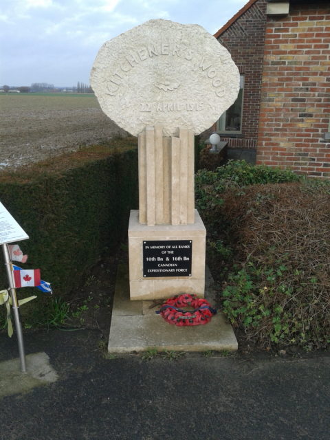 The monument commemorating the battle of Kitchener’s Wood. Photo: Arne2223 / CC-BY 3.0.