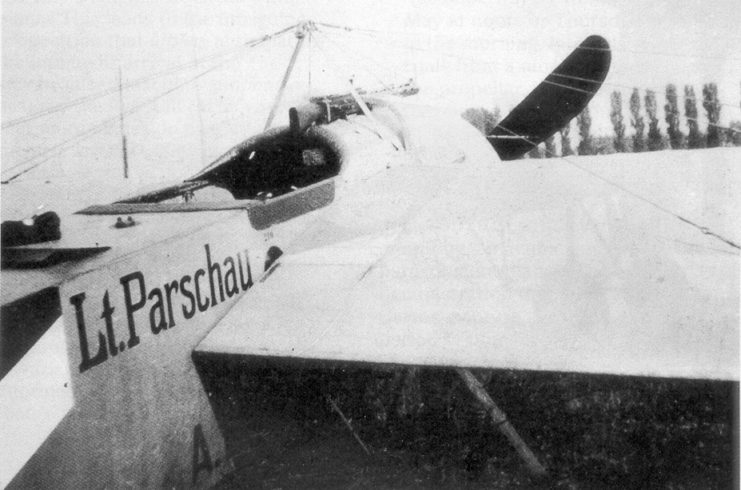 Close-up photo of Otto Parschau’s “green machine”, armed with a synchronized Parabellum MG14 machine gun in May 1915, essentially the Fokker Eindecker “prototype”.