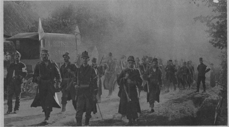 Belgian soldiers in 1914. Photo: Garitan –  CC BY-SA 3.0.