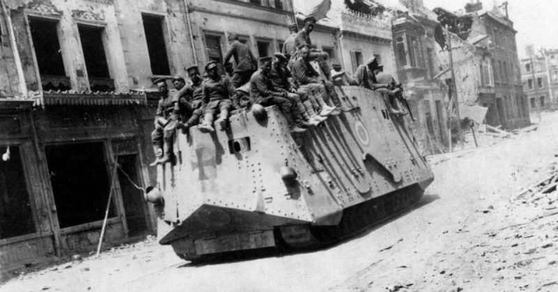 German A7V tank. Photo: Bundesarchiv, Bild 183-P1013-316 / CC-BY-SA 3.0.