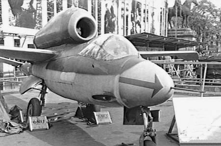 A captured German Heinkel He 162A-2 on display in Trafalgar Square, London, UK, on 8 May 1945.