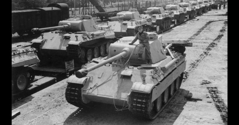 Panzer V Tanks, 1943. Bundesarchiv - CC-BY-SA 3.0