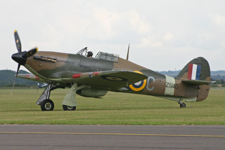 Hawker Hurricane XII ‘Z5140 / XR-T’ (G-HURI) – By Alan Wilson – CC BY-SA 2.0