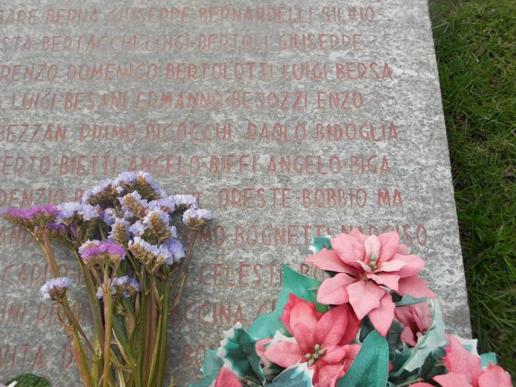 Memorial to the victims of Mauthausen concentration camp and its subsidiaries. By Triangle rouge – CC-BY SA 4.0