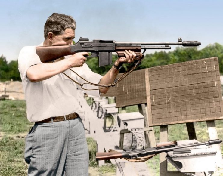FBI firearms practice in 1936 with a Browning R80. Paul Reynolds / mediadrumworld.com