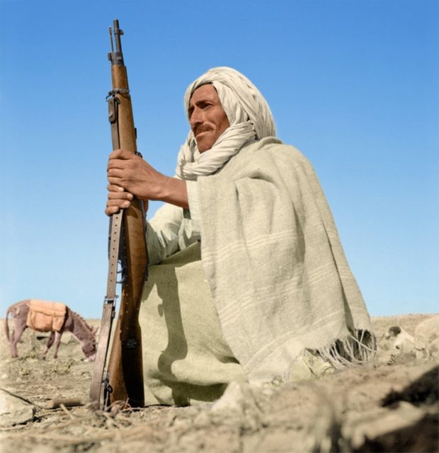 Senussi Arab with rifle, Libya, 4 April 1942. Paul Reynolds / mediadrumworld.com
