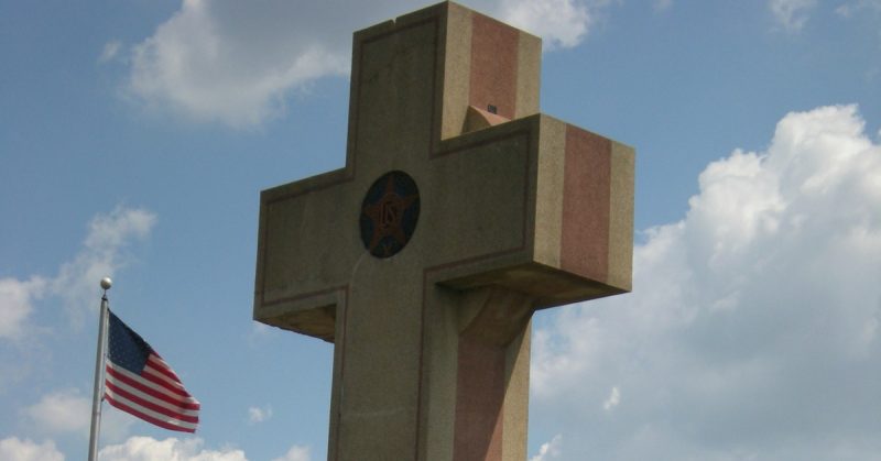 Bladensburg Peace Cross, located at west entrance to city on MD 450. Photo: Ken Firestone / Flickr / CC-BY-SA 2.0