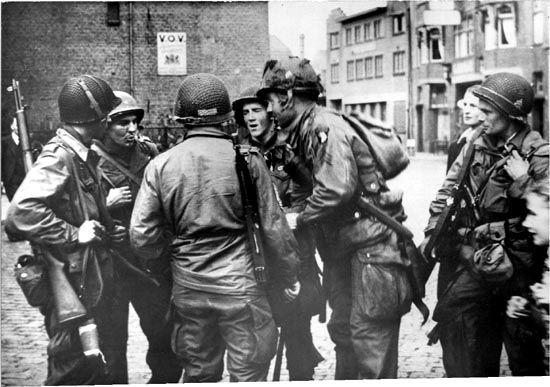 The original “Band of Brothers” Sgt Carwood Lipton. (Right center).