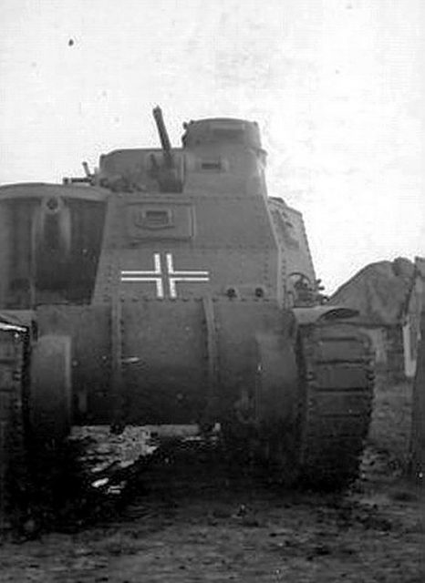 An American Grant tank modified for use in German service including the commander copula.