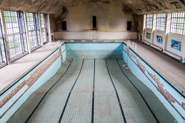 The Olympic pool. Author: Tobias Scheck CC BY 2.0