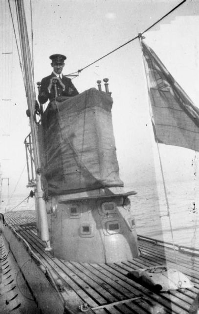 Richard Sandford Conning Tower C3 – Lieutenant Richard Sandford at the conning tower of HM Submarine C3.