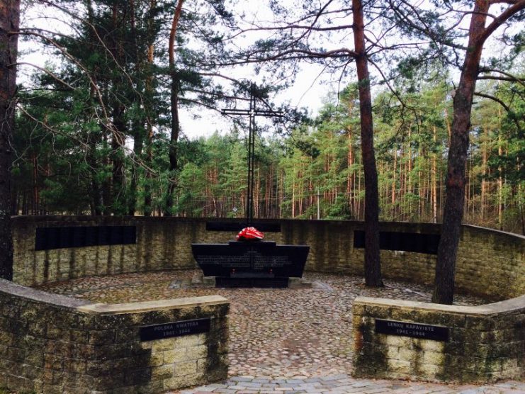 The memorial for Polish victims who were murdered here. Photo: ©Suzanne Make.