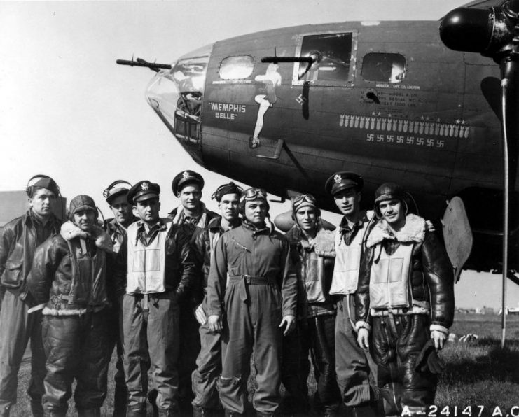 Crew of the Memphis Belle.