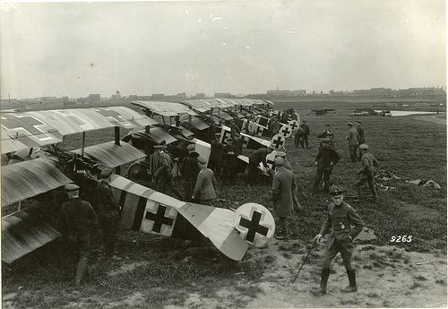 Flight line of Fokker Dr 1 1917