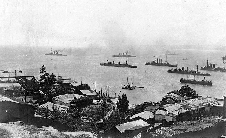 German Battle Group Under Admiral von Spee leaving Valparaiso – Nov 1914