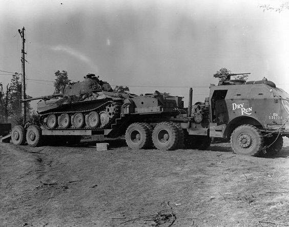 M25 Tank transporter