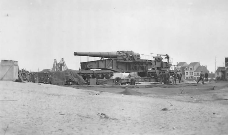 28 cm Schwere Bruno railway gun, France