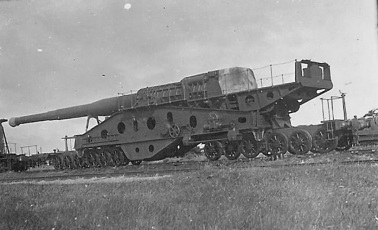 Captured experimental gun 340 mm L/60 Bourgoin 2